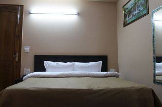 Janak Guest House, New Delhi 2